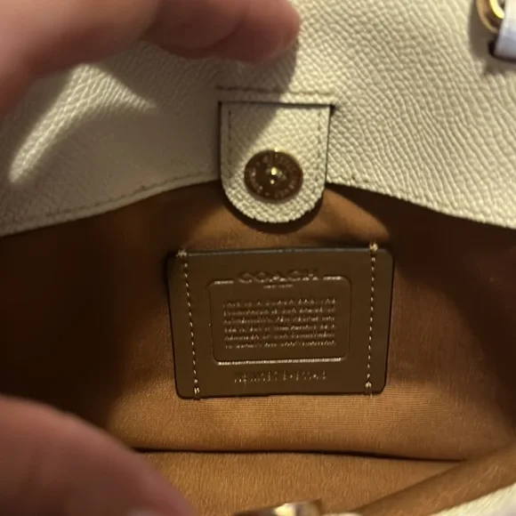 Coach bag - Picture 10 of 13